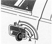 А = Блокировка: при закрытии двери водителя медленно поверните ключ направо в