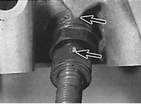 Совмещение метки на корпусе форсунки с приливом на головке блока цилиндров